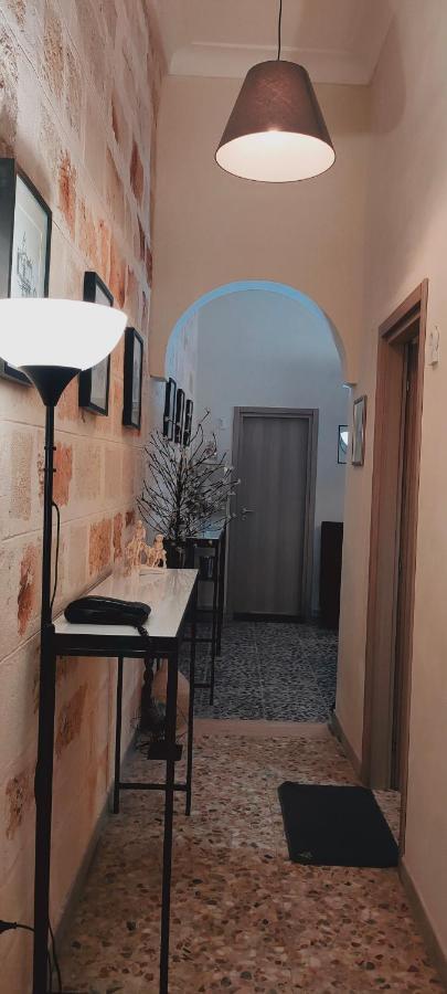 Casa Vacanza In Pieno Centro Storico Vicino Ostuni E La Riserva Di Torre Quaceto San Vito dei Normanni Bagian luar foto
