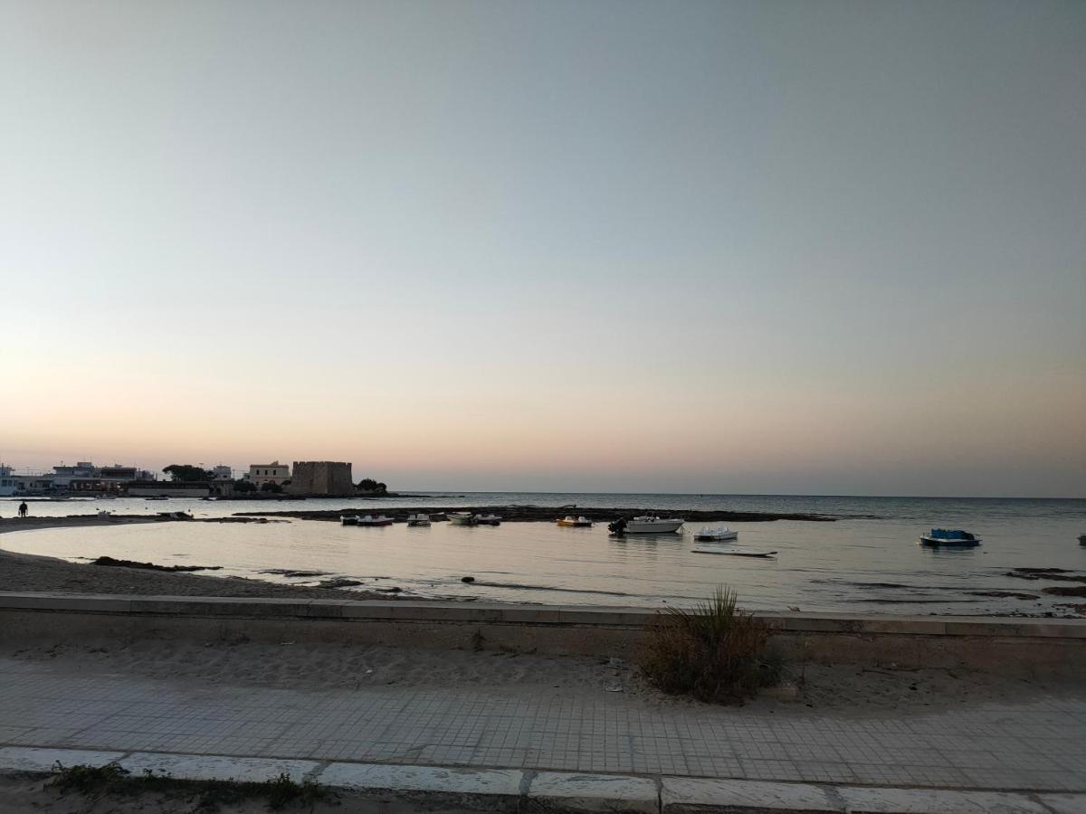 Casa Vacanza In Pieno Centro Storico Vicino Ostuni E La Riserva Di Torre Quaceto San Vito dei Normanni Bagian luar foto