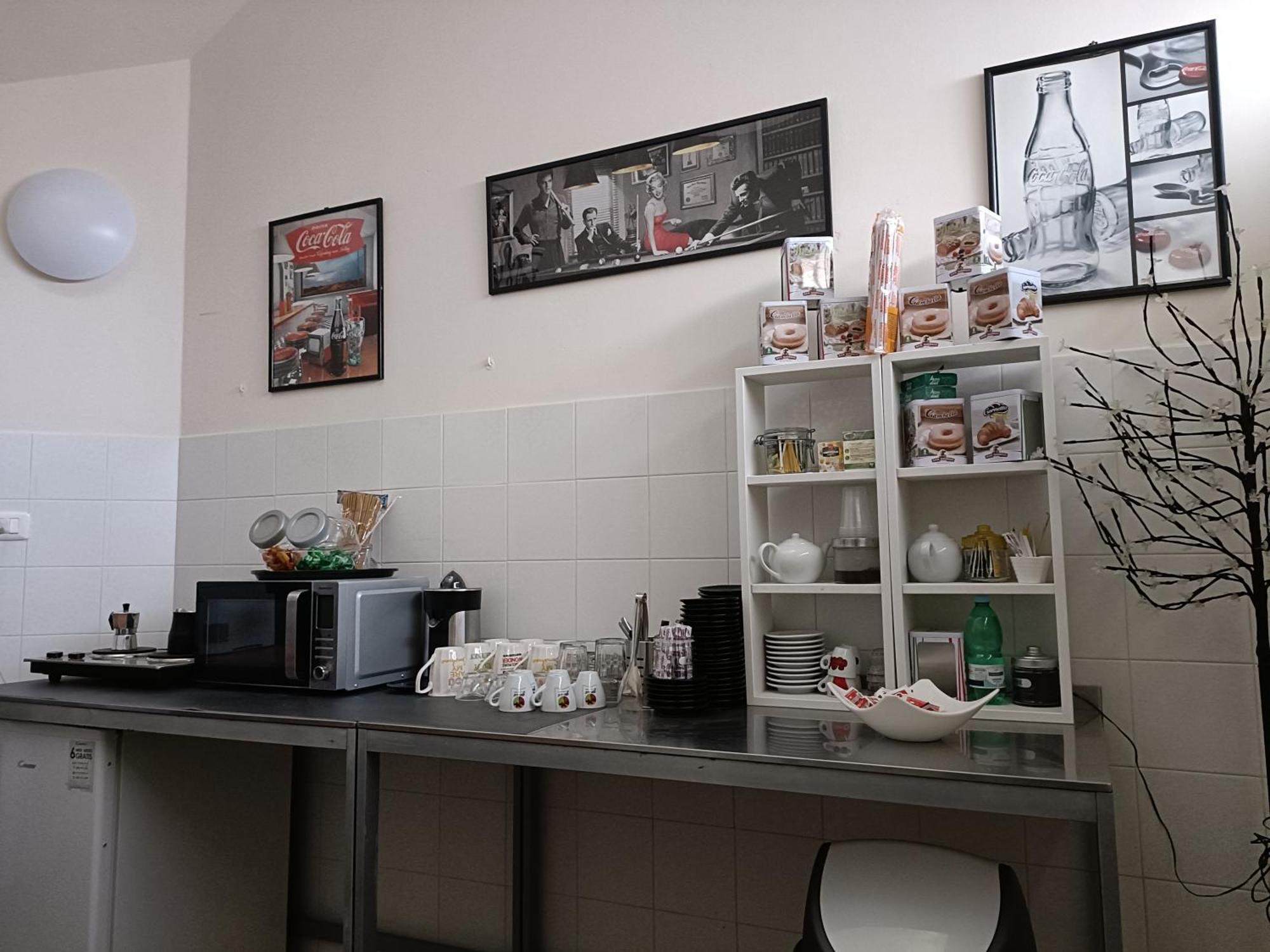 Casa Vacanza In Pieno Centro Storico Vicino Ostuni E La Riserva Di Torre Quaceto San Vito dei Normanni Bagian luar foto