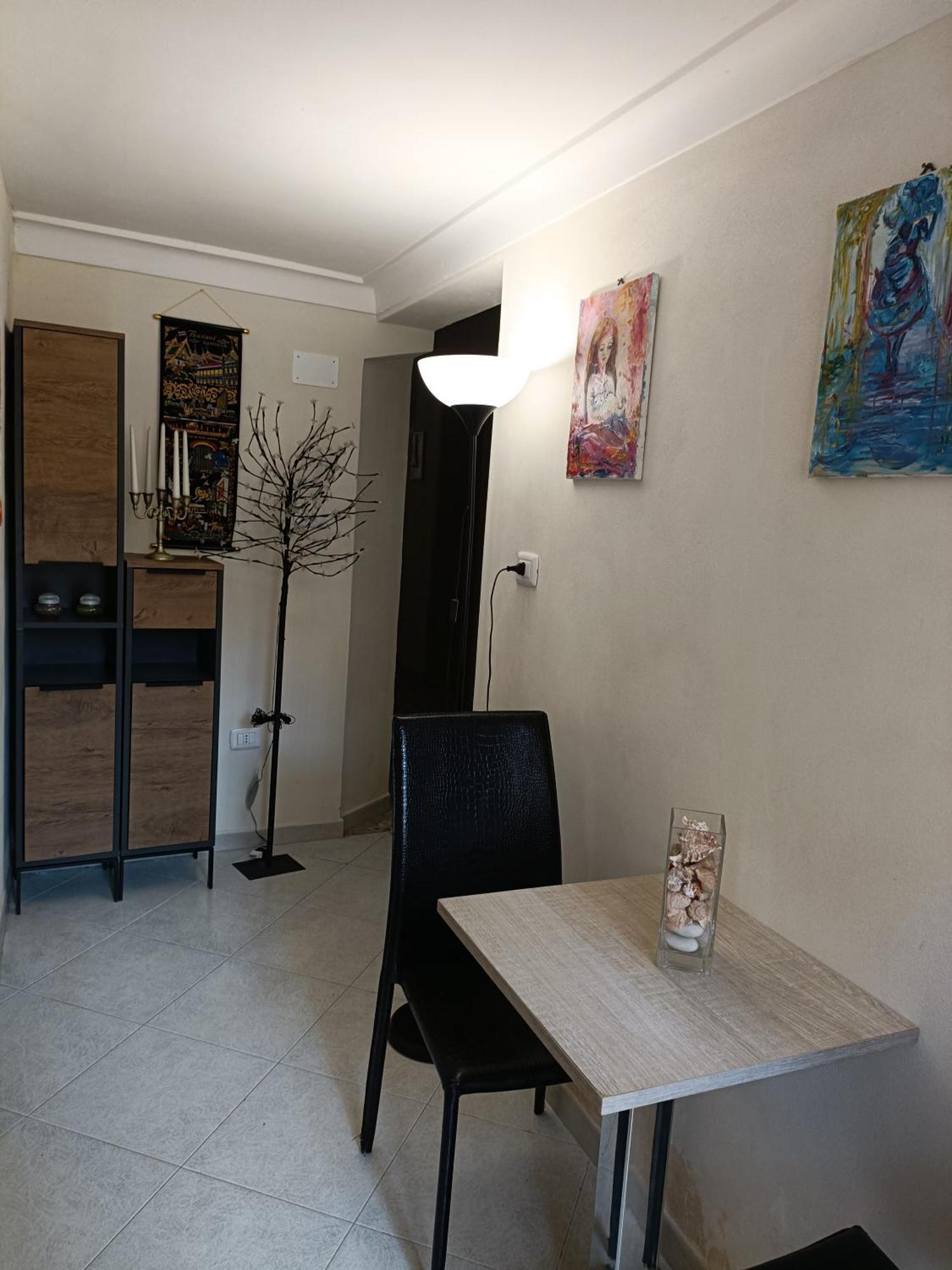 Casa Vacanza In Pieno Centro Storico Vicino Ostuni E La Riserva Di Torre Quaceto San Vito dei Normanni Ruang foto