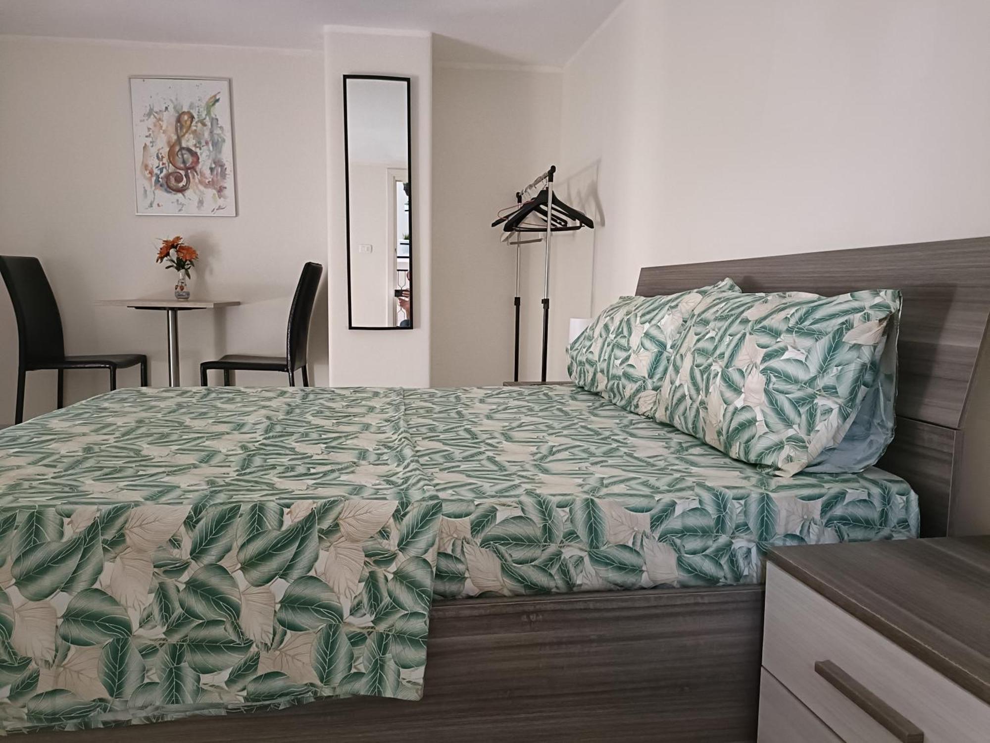 Casa Vacanza In Pieno Centro Storico Vicino Ostuni E La Riserva Di Torre Quaceto San Vito dei Normanni Bagian luar foto